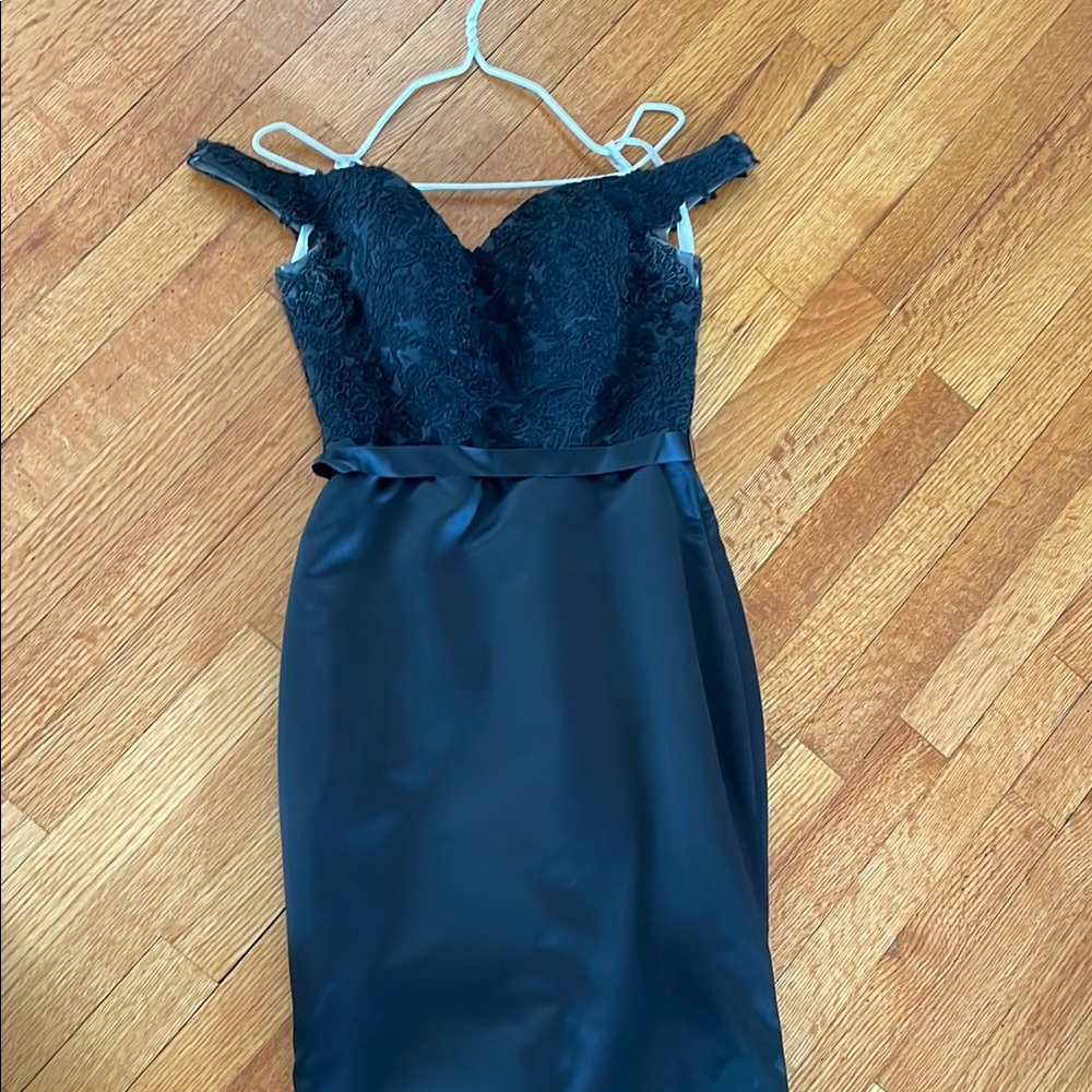 Elegant Black Lace Dress